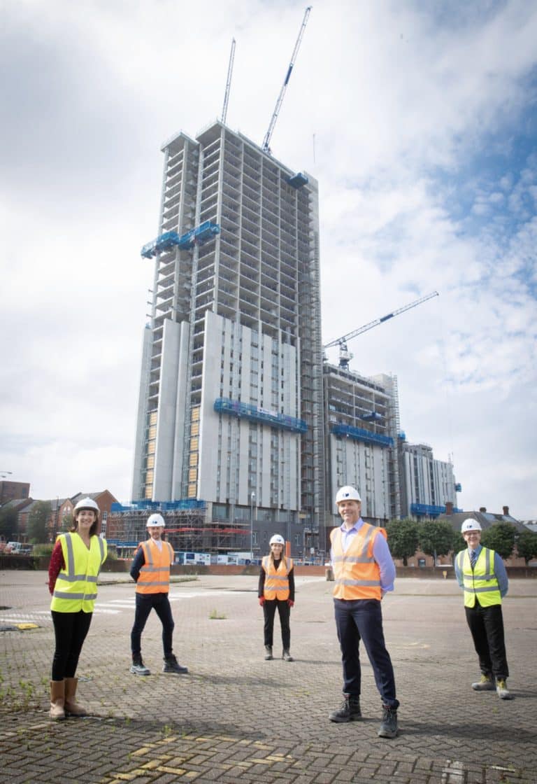 Project team celebrates 32-storey building’s milestone