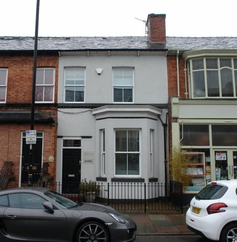 Altrincham office building sold