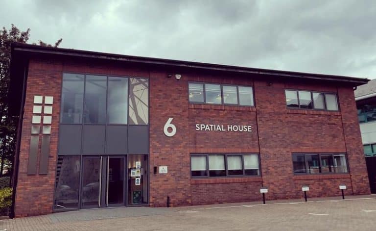 Freehold office investment sold for £1M
