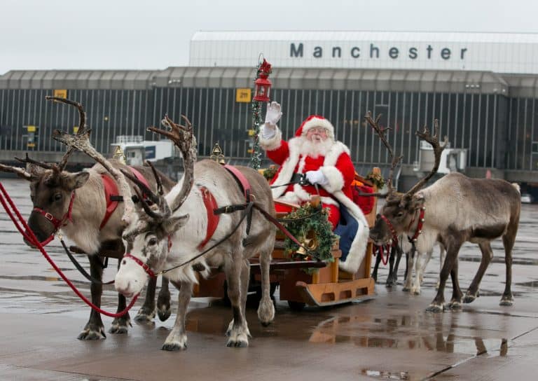 WHAT YOU NEED TO KNOW BEFORE TRAVELLING THROUGH MANCHESTER AIRPORT THIS CHRISTMAS
