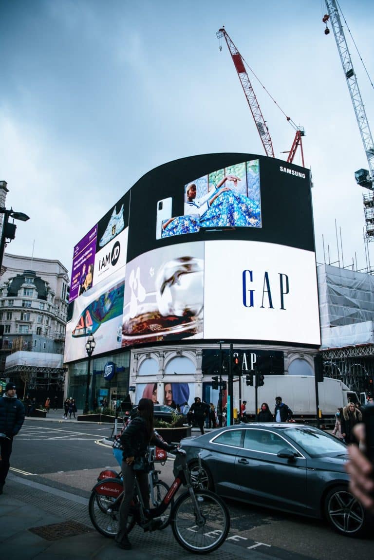 Four surprising facts about vinyl banner advertising
