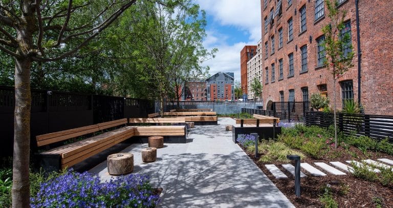 AVRO COMPLETES IN MANCHESTER – WITH 3,000 SQ FT OF OUTDOOR SPACE FOR RESIDENTS NOW OPEN