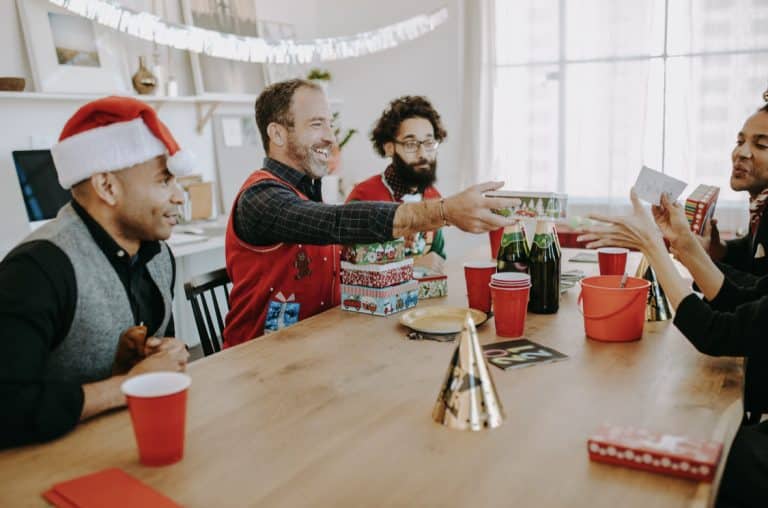 Last-Minute Secret Santa Gifts that Are Friendly to the Wallet