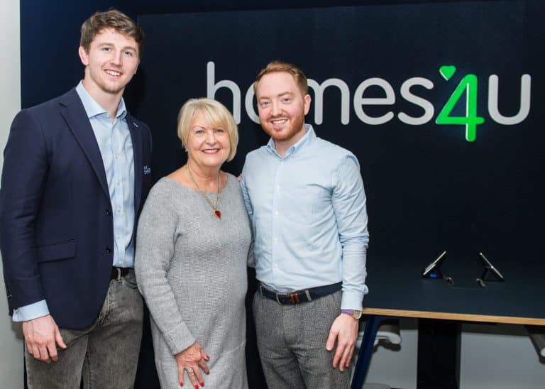 homes4u cements partnership with Sale Sharks