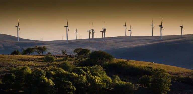 The good, the bad and the ugly: Switching to renewable electricity