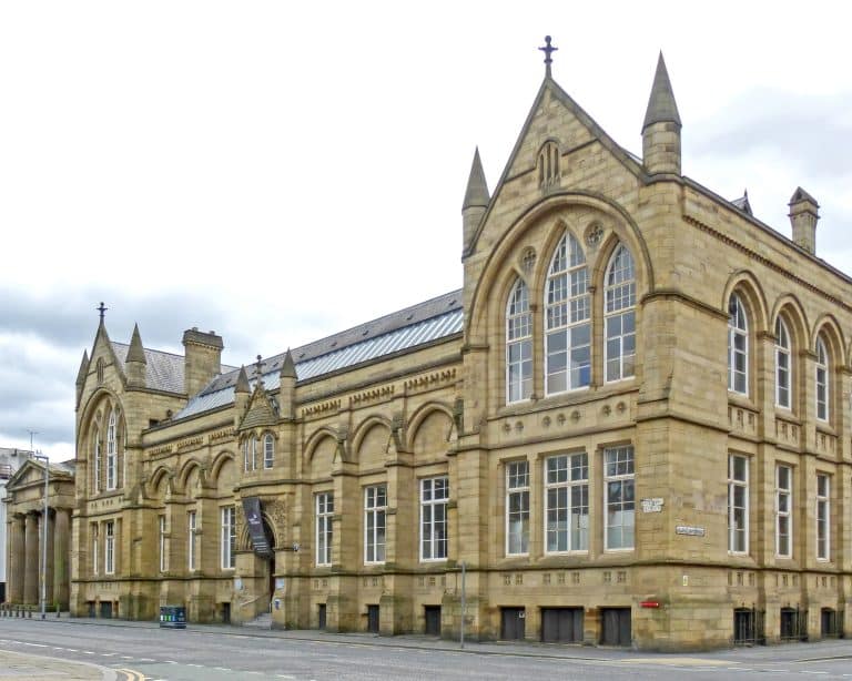 Refurbishment work begins at university’s Grosvenor West Building, the historic home of Manchester School of Art