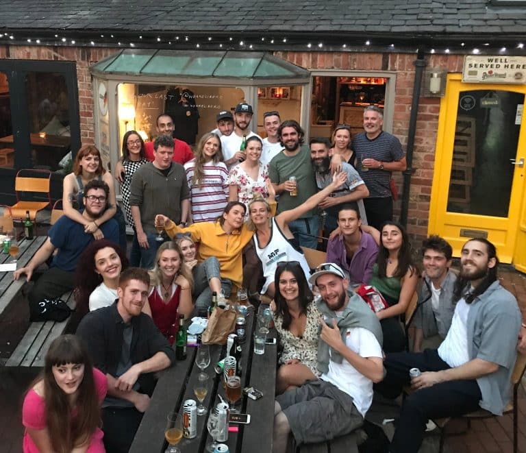 Pop-Up bar stays upright