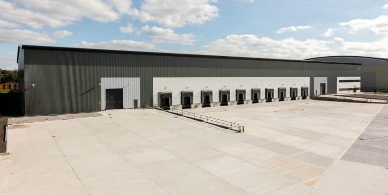 Aviva Investors lets 95,980 new build distribution unit in Heywood