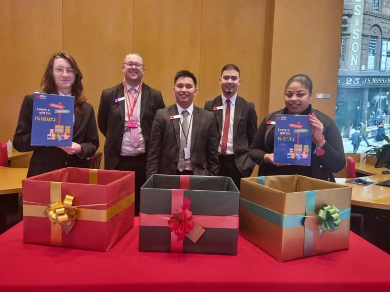 Manchester Metro Bank Appeals for Donations for Lifeshare this Christmas