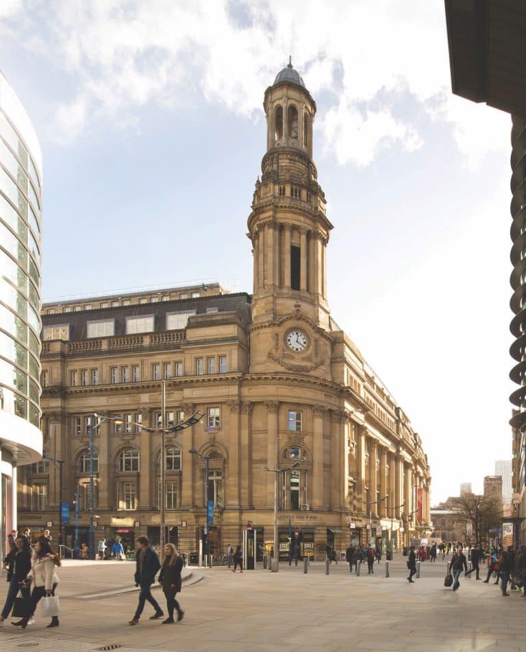 Hines’ announces Irregular Choice and lululemon to open in  The Royal Exchange Manchester
