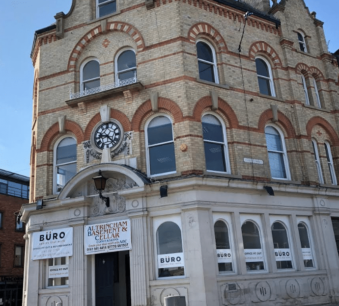 Altrincham’s iconic building fully let as law firm takes final office suite