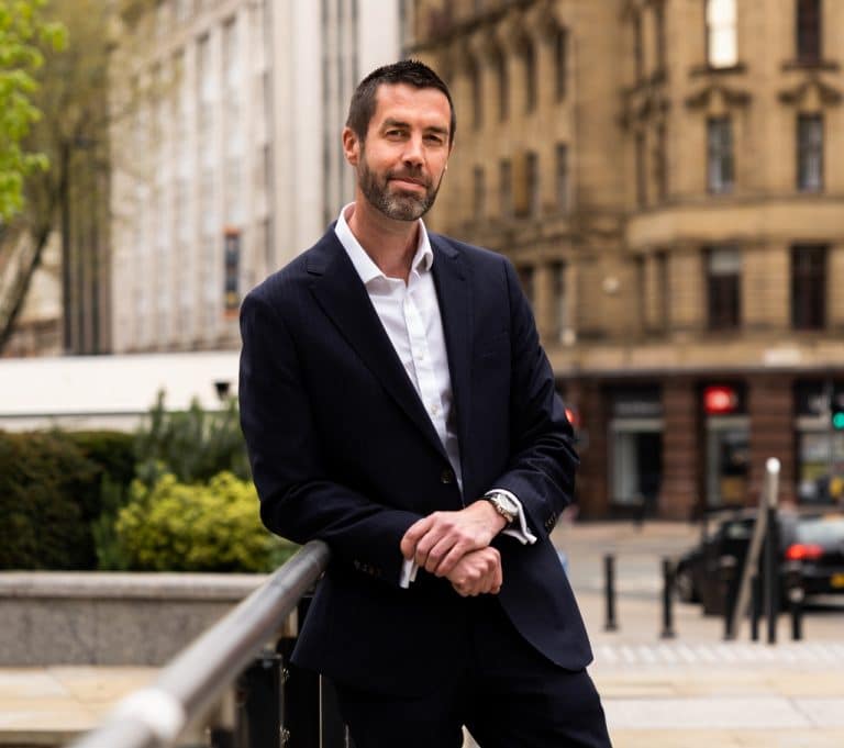 HURST TO WELCOME SCHOOL LEAVERS ON TO ITS  TRAINEE ACCOUNTANT PROGRAMME