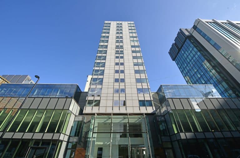 Commercial law firm set up new base in Manchester