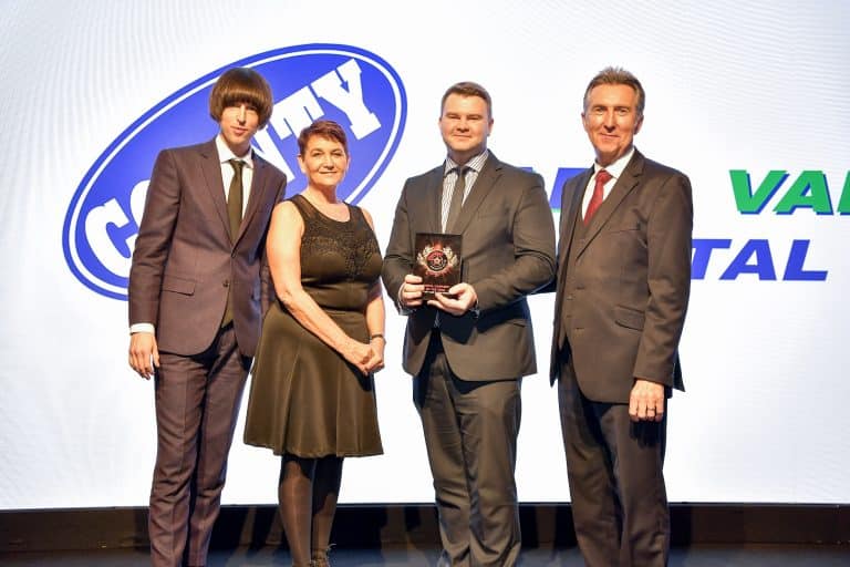  Oldham company scoops national What Van? Award