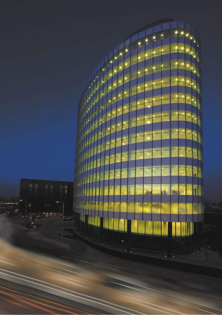 Peninsula awarded Feefo Platinum Trusted Service Award for super service