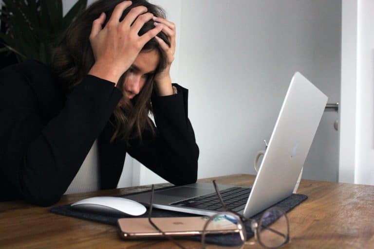 Four Ways That Your Business Can Save Time This Summer