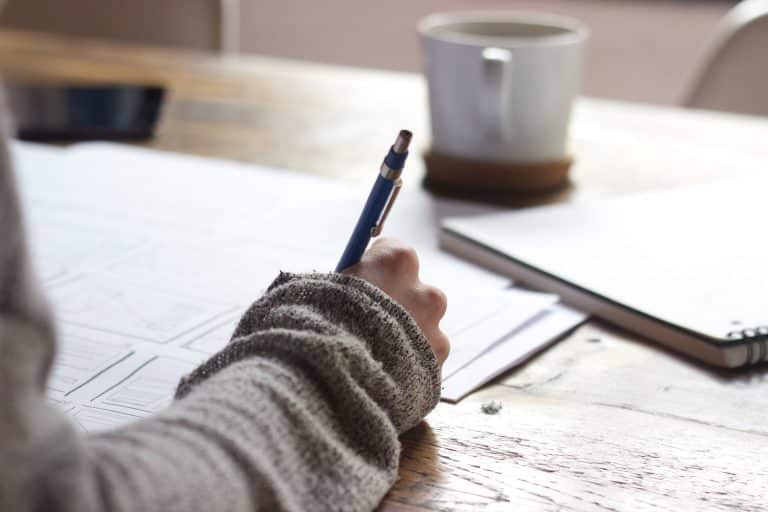 Goal Setting in College: Write My Essay About Academic Goals