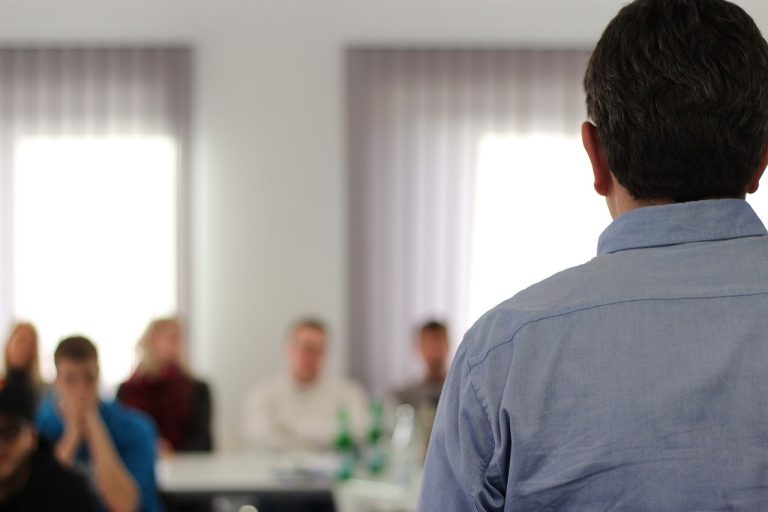 B-COMPLIANT SHOWCASES HANDS-ON SUPPORT