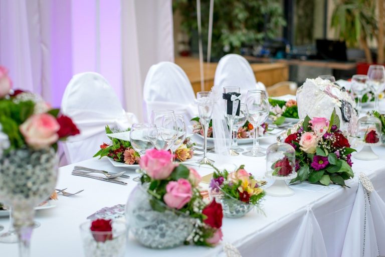 How to create your own event management website?