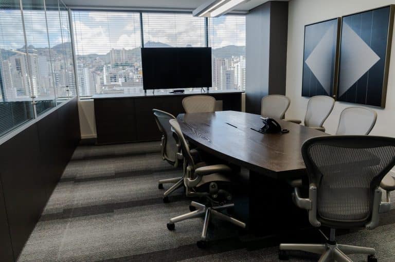 Founder of Design By Day, closes agency for new venture