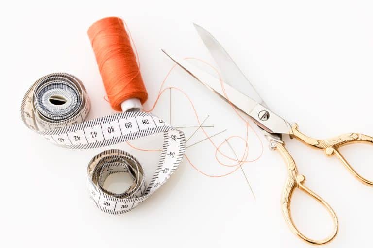 <strong>LINEN MANUFACTURER SET TO TACKLE SKILLS SHORTAGE BY TEACHING PEOPLE HOW TO SEW</strong>