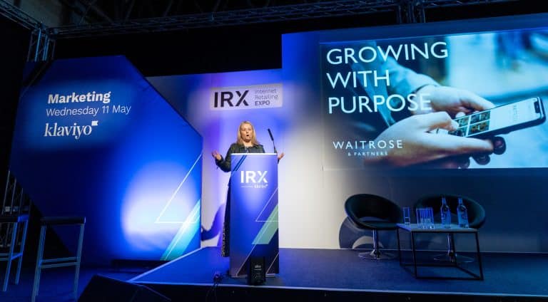 Optimizing the Retail Experience: Harnessing the Potential of AI and Automation