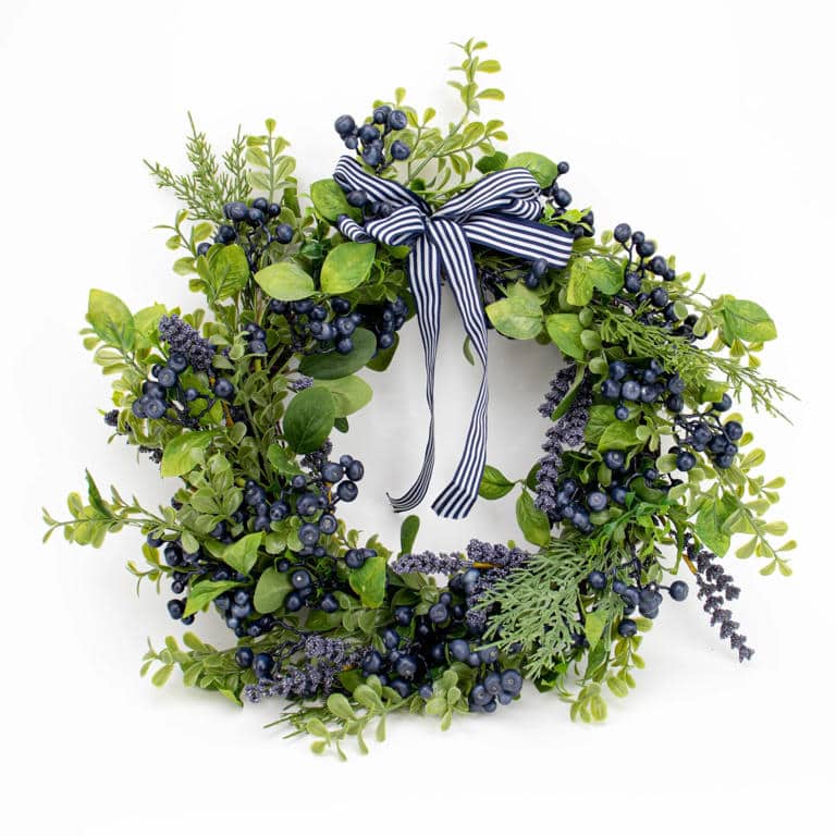 Emerging Wreath Company Embraces the Growing Demand for Sustainable Home Décor