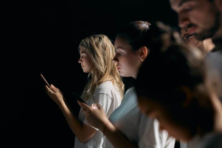 Tekrevol reveal how to Master Mobile App User Experience UX