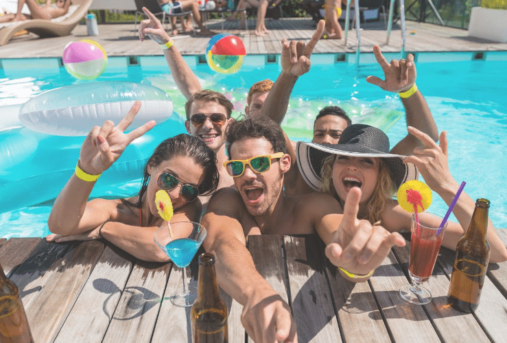 Party Abroad Without Breaking the Bank: Budget-Savvy Tips