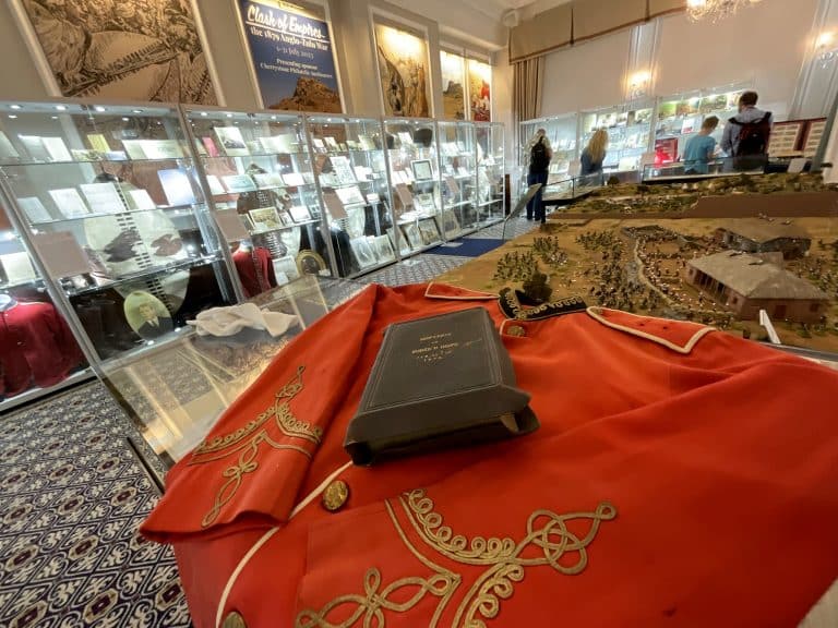 Clash of Artefacts: Rorke’s Drift and iSandlwana Meet in a London Exhibition