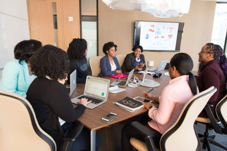 AI’s Place in the Boardroom: Creating an Effective AI Framework for Staff