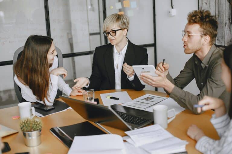 5 ways to encourage employees to brainstorm creative, sustainable ideas