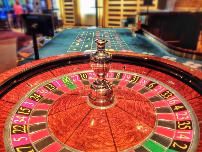 Where Can I Play Live Dealer Games and Online Slots from Pragmatic Play?