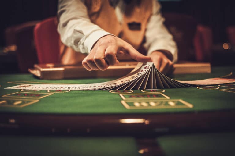 Casino marketing strategies: How casinos attract and retain players